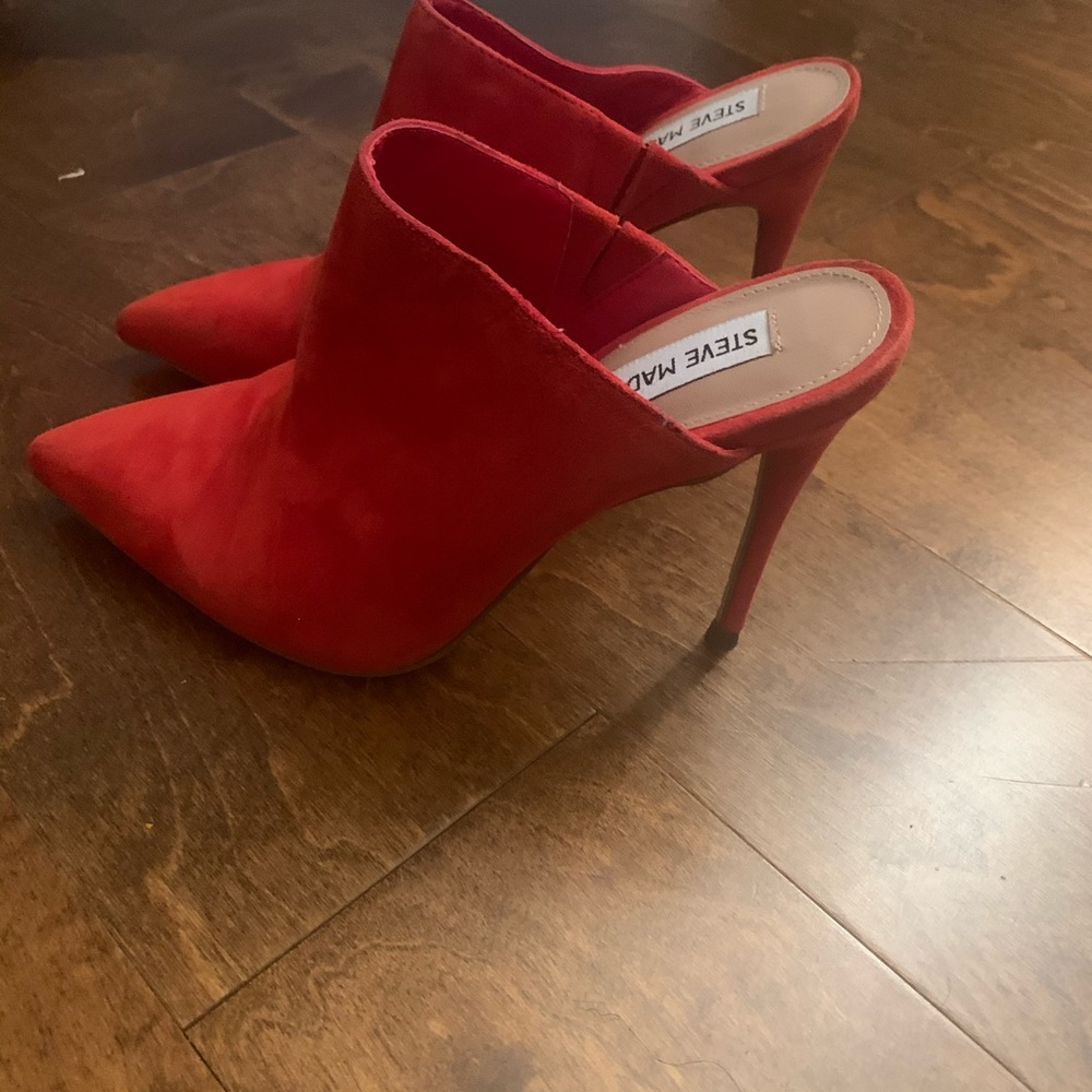 Red suede slip on heels - Picture 2 of 2